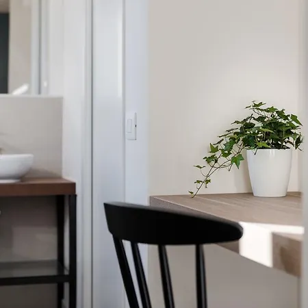 La Cross - Adults Only * Garda