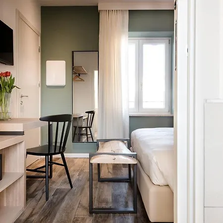 La Cross - Adults Only * Garda